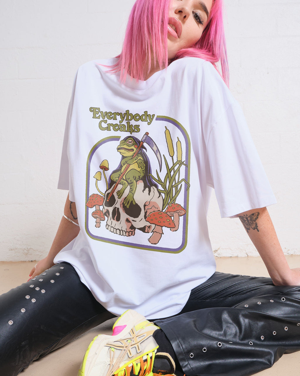 Everybody Croaks Oversized Tee