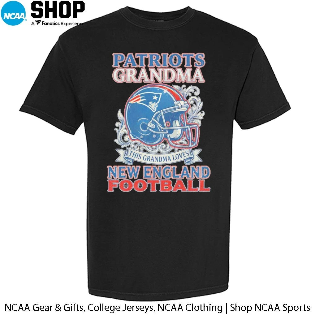 Patriots Grandma This Grandma Loves New England Football Helmet T-Shirt