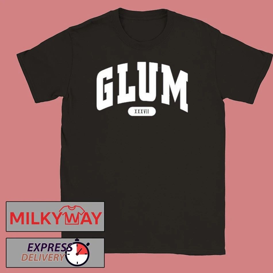 Hayley Williams Glum Gray shirt